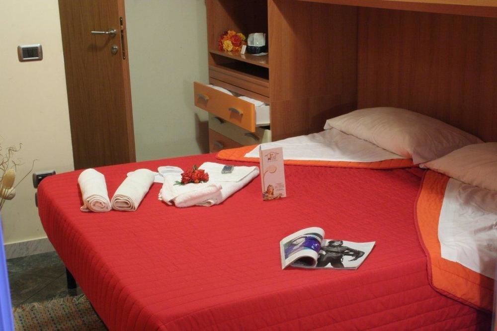 Reale House Rooms Roma Ngoại thất bức ảnh