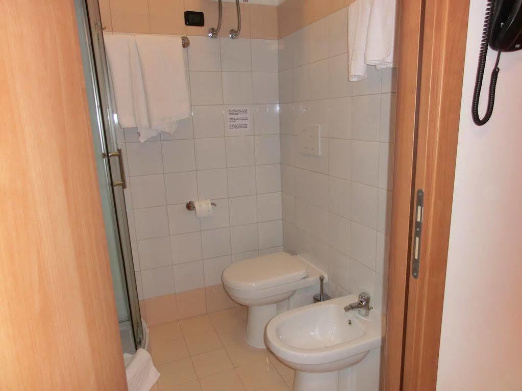 Reale House Rooms Roma Ngoại thất bức ảnh